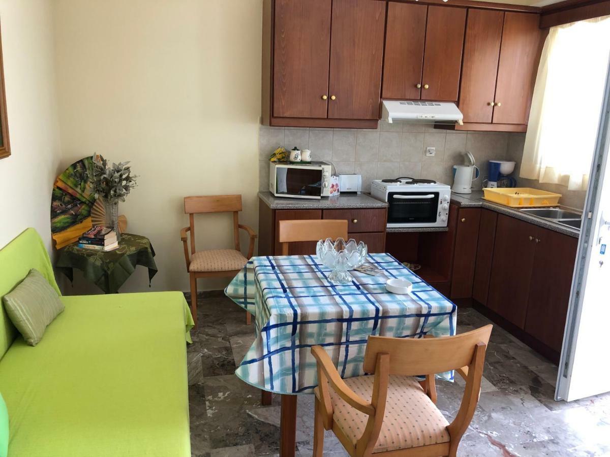 Holiday Dream Thalia Apartment Мастрихари Екстериор снимка