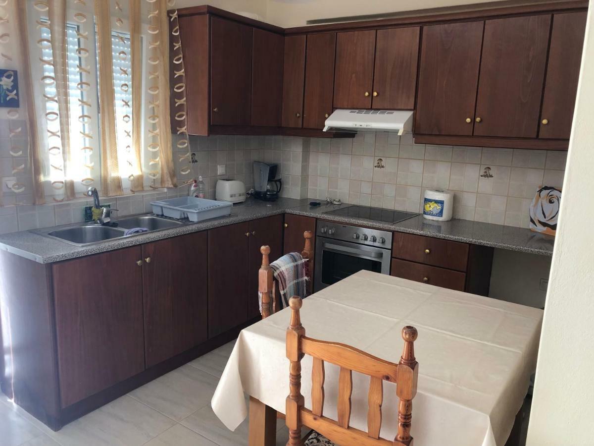 Holiday Dream Thalia Apartment Мастрихари Екстериор снимка